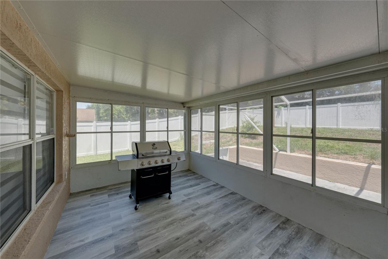 4552 Steel Dust Lane , Lutz, FL 33559 Photo