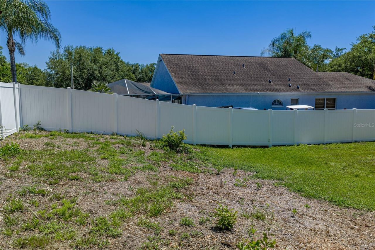 4552 Steel Dust Lane , Lutz, FL 33559 Photo