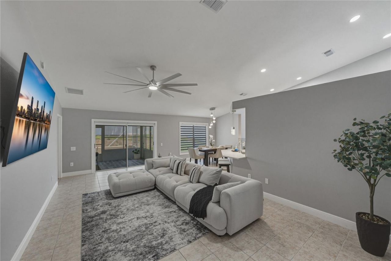 4552 Steel Dust Lane , Lutz, FL 33559 Photo