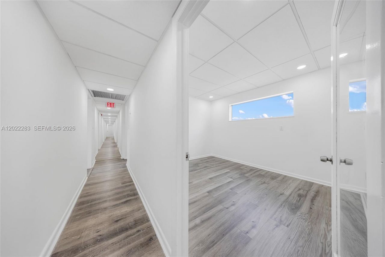 7550 W 2nd Ct , Hialeah, FL 33014 Photo