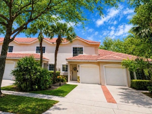 6613 Old Farm Trl, Boynton Beach, FL 33437