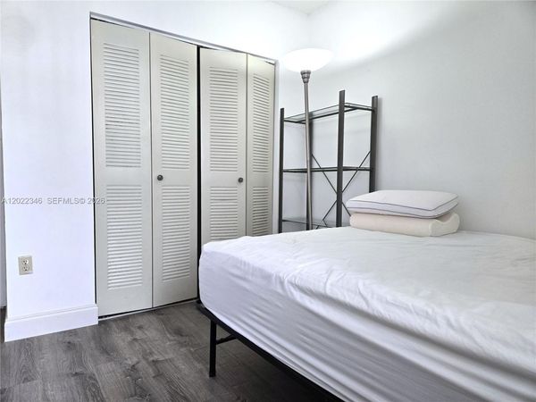 900 SW 104th Ct , Unit B-108, Miami, FL 33174