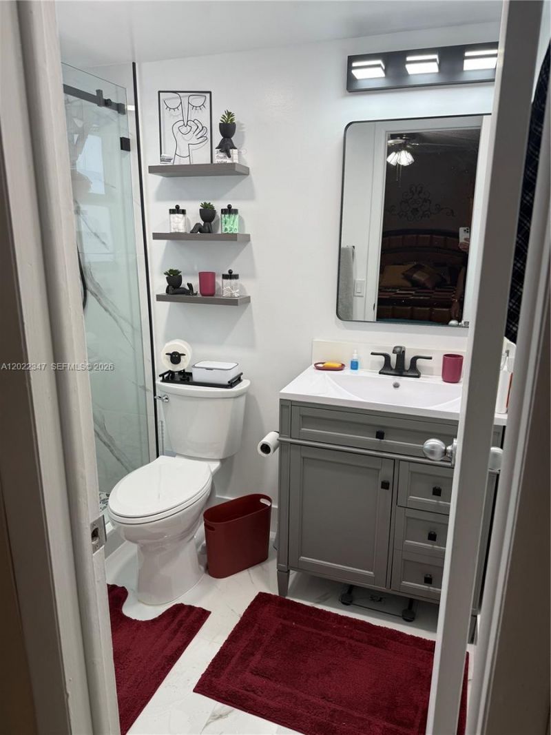 1725 W 60th St , Unit F322, Hialeah, FL 33012 Photo