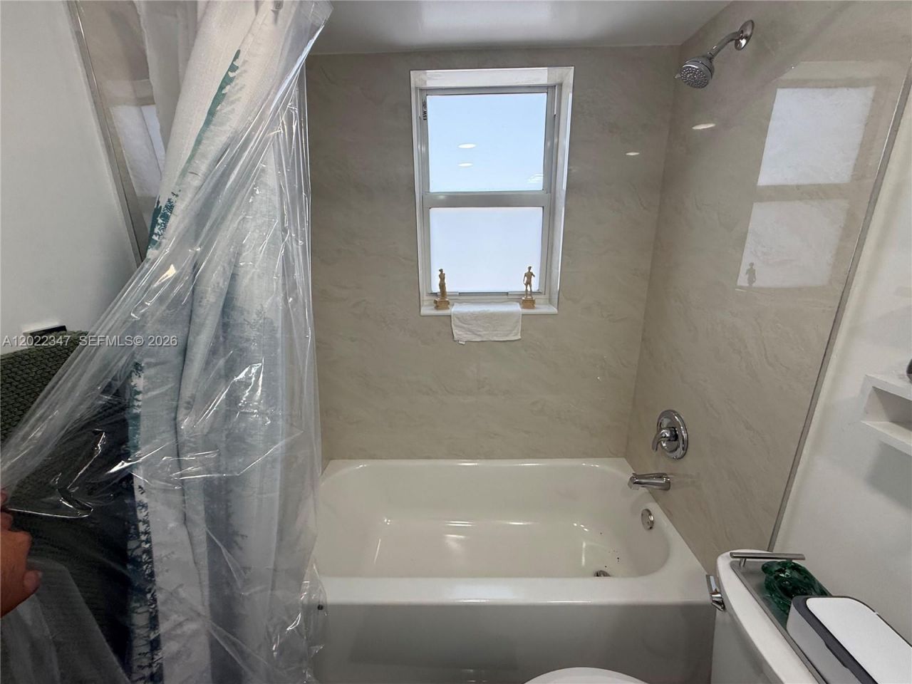 1725 W 60th St , Unit F322, Hialeah, FL 33012 Photo