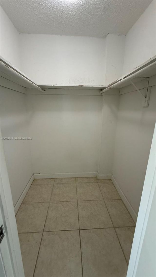 1725 W 60th St, Unit F322, Hialeah, FL 33012 Photo