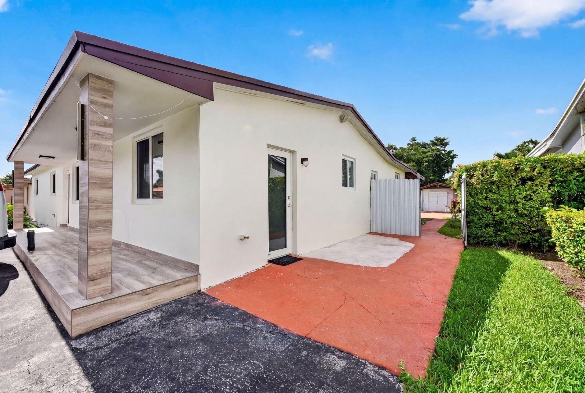 10040 SW 32nd Street, Miami, FL 33165 Photo