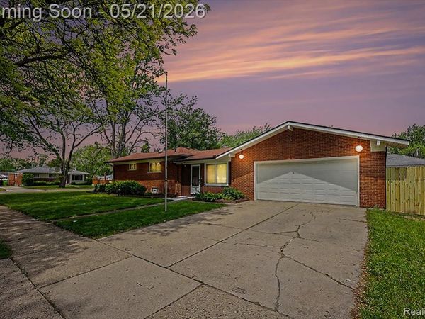 28326 Alden Street, Madison Heights, MI 48071