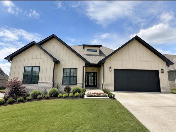 746 Karah Avery Ave, Rogersville, AL 35652