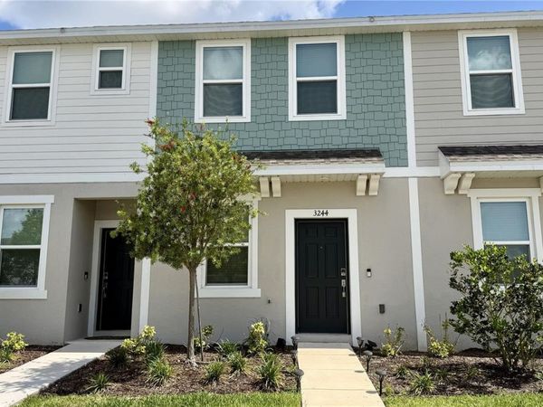 3244 SKYLINE LOOP , KISSIMMEE, FL 34758
