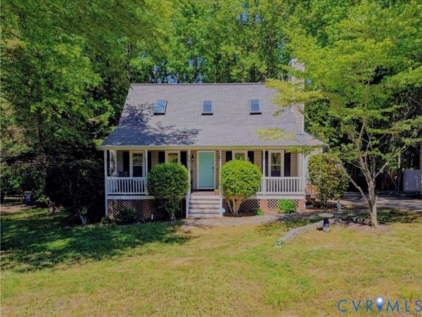 7531 Secretariat Drive , Midlothian, VA 23112