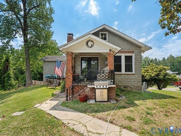 125 Washington Avenue , Colonial Heights, VA 23834