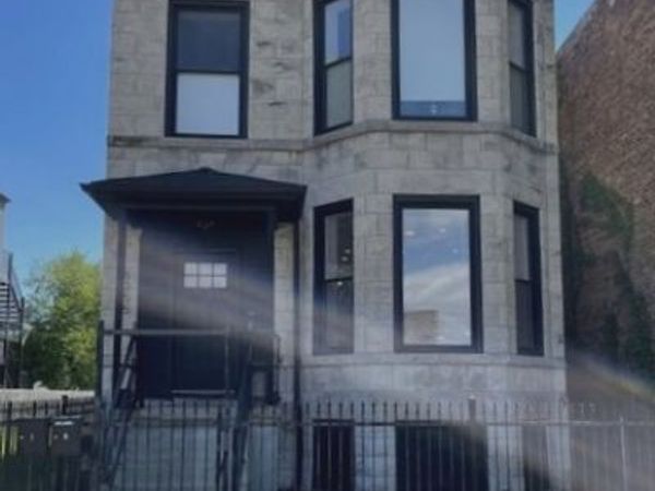 6355 S Maryland Avenue, Unit 1, Chicago, IL 60637