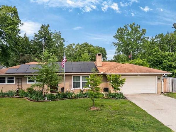 406 Nitsche Drive, Terre Haute, IN 47803