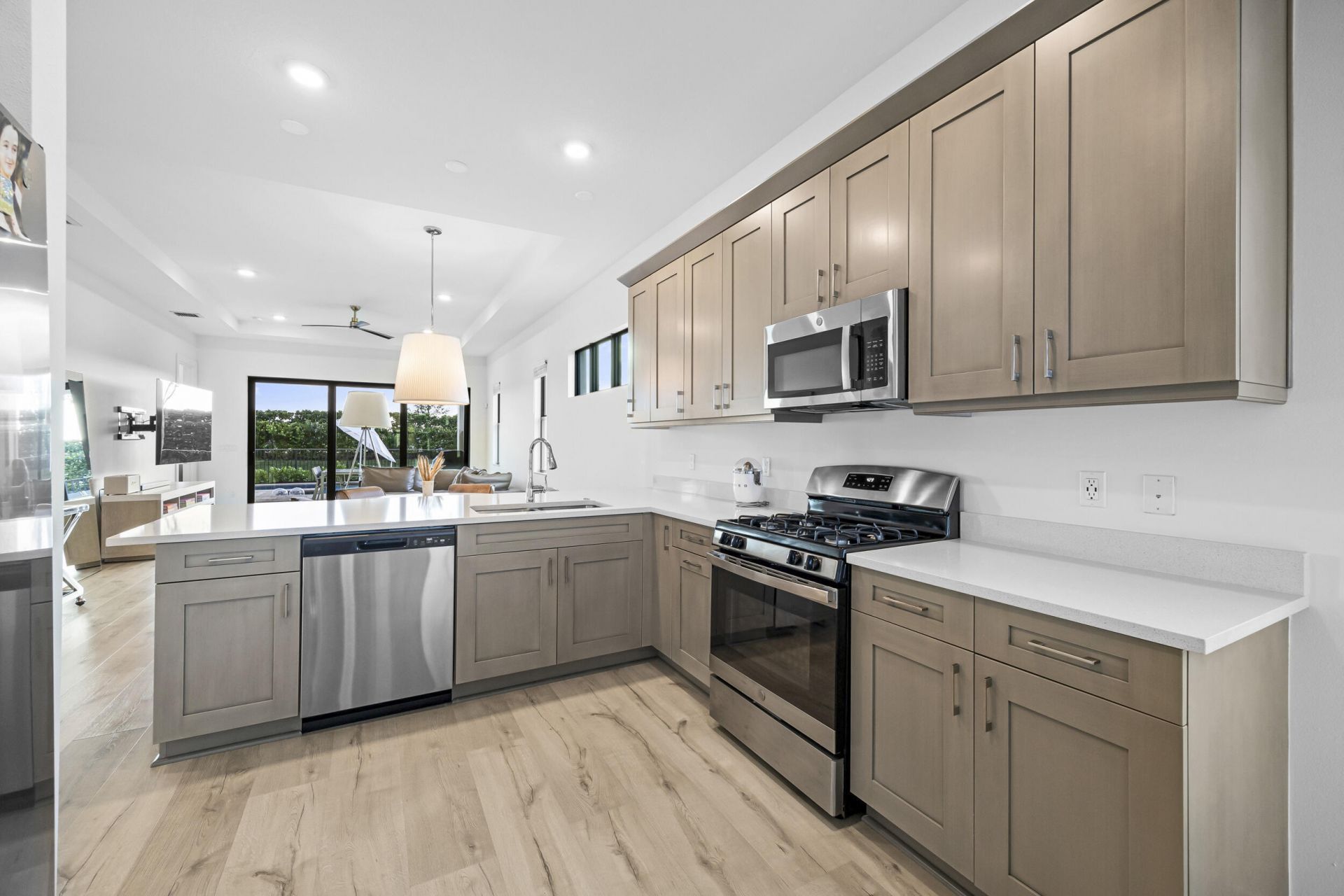 15890 Key Biscayne Lane, The Acreage, FL 33470 Photo