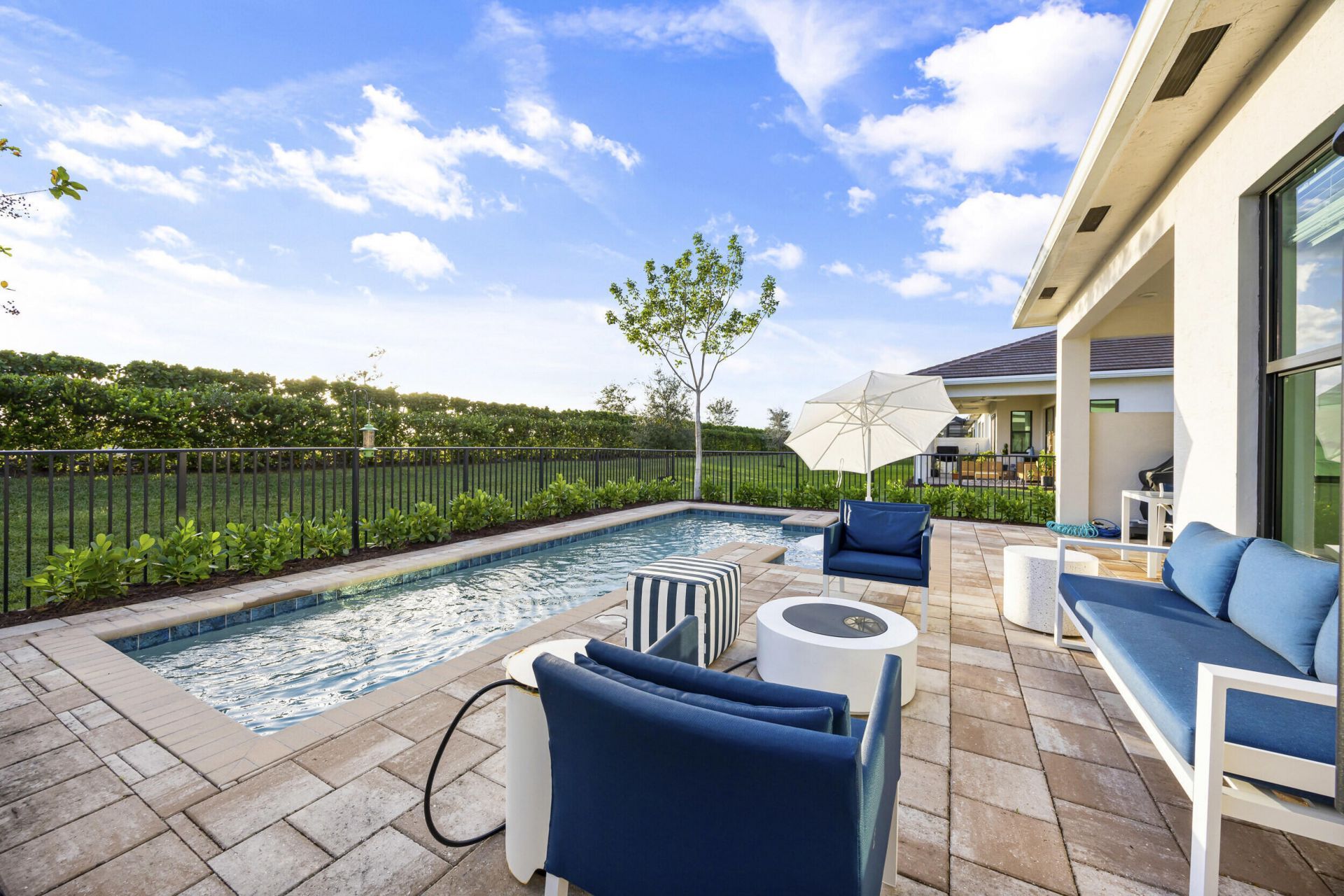 15890 Key Biscayne Lane, The Acreage, FL 33470 Photo