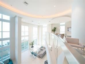 1900 N Bayshore Drive, Unit 2609, Miami, FL 33132 Photo