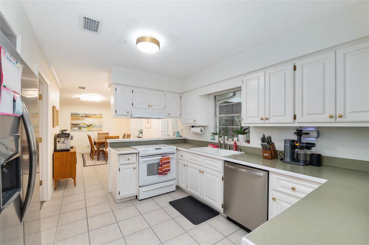 2251 NW 20th Court , Gainesville, FL 32605 Photo