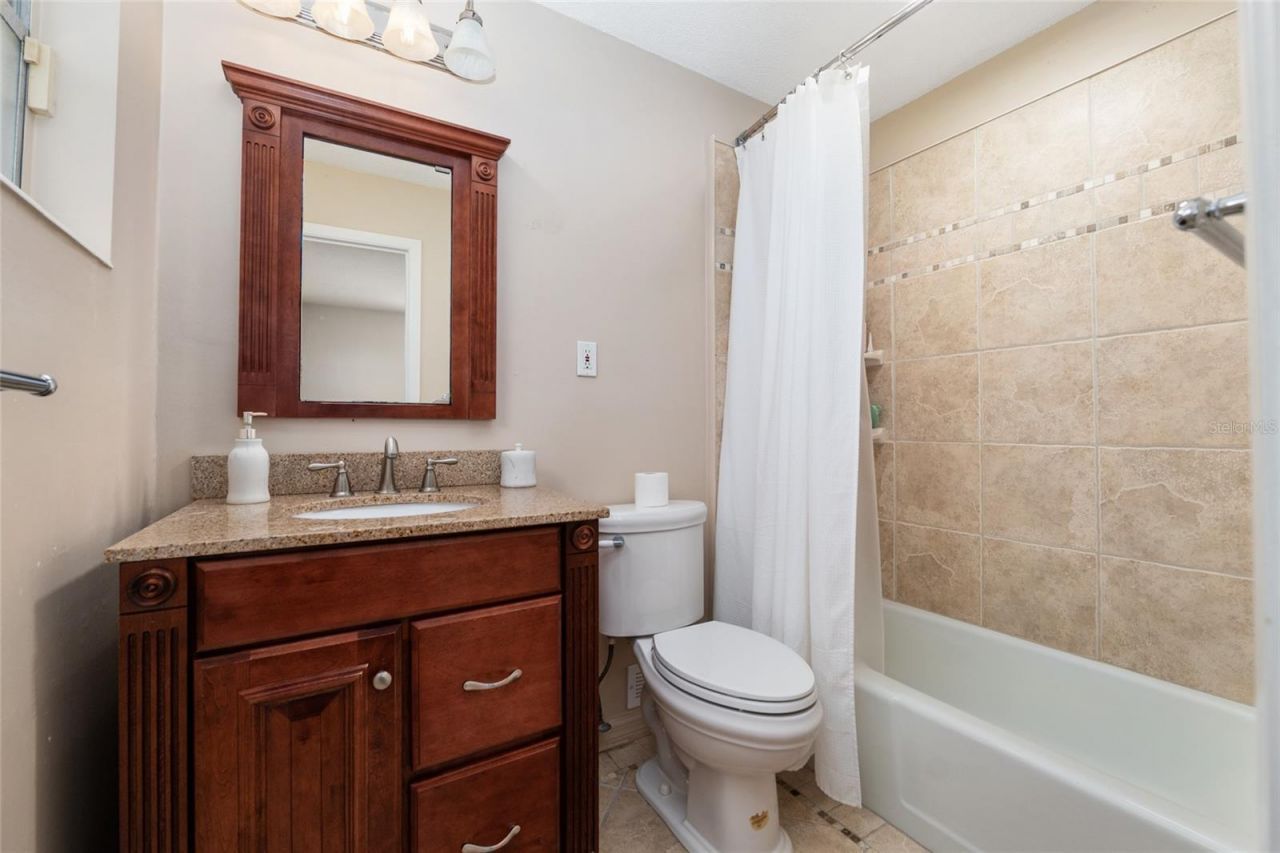 2251 NW 20th Court , Gainesville, FL 32605 Photo