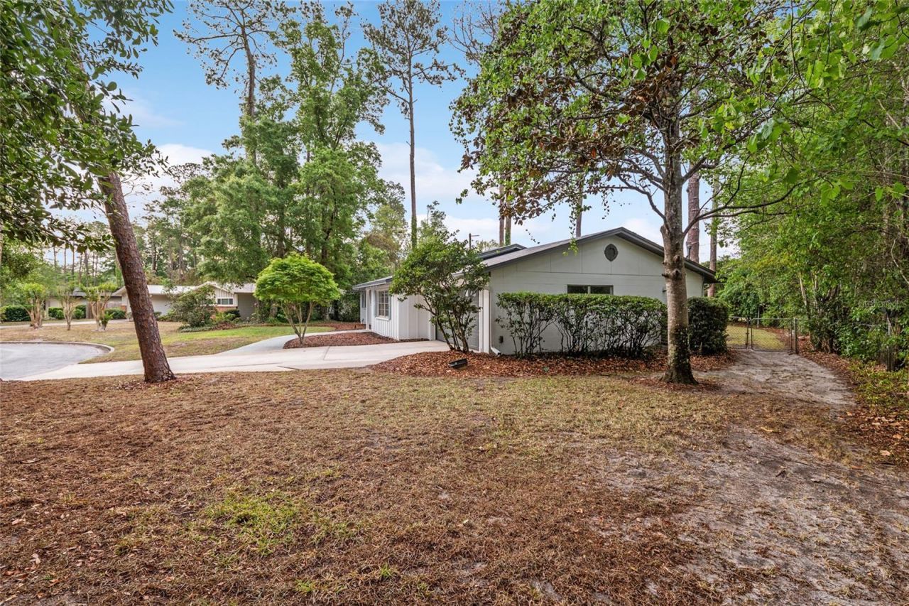 2251 NW 20th Court , Gainesville, FL 32605 Photo