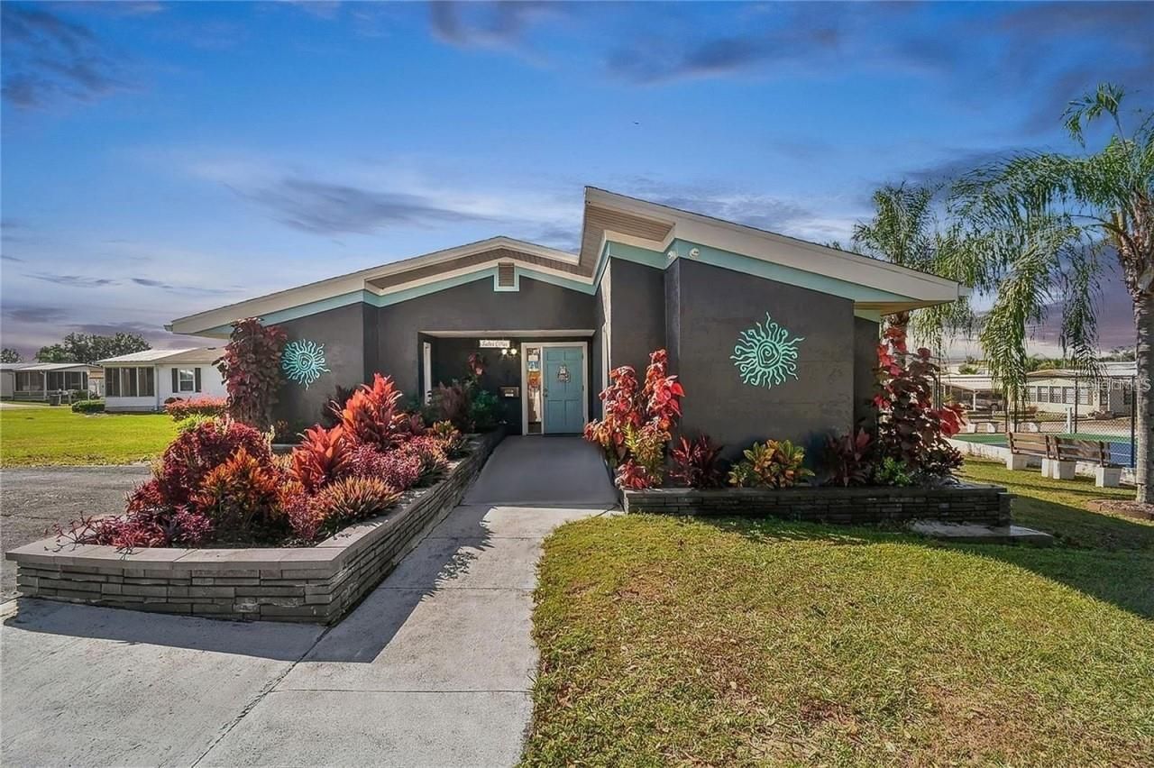 10029 Hamp Drive , Dade City, FL 33525 Photo