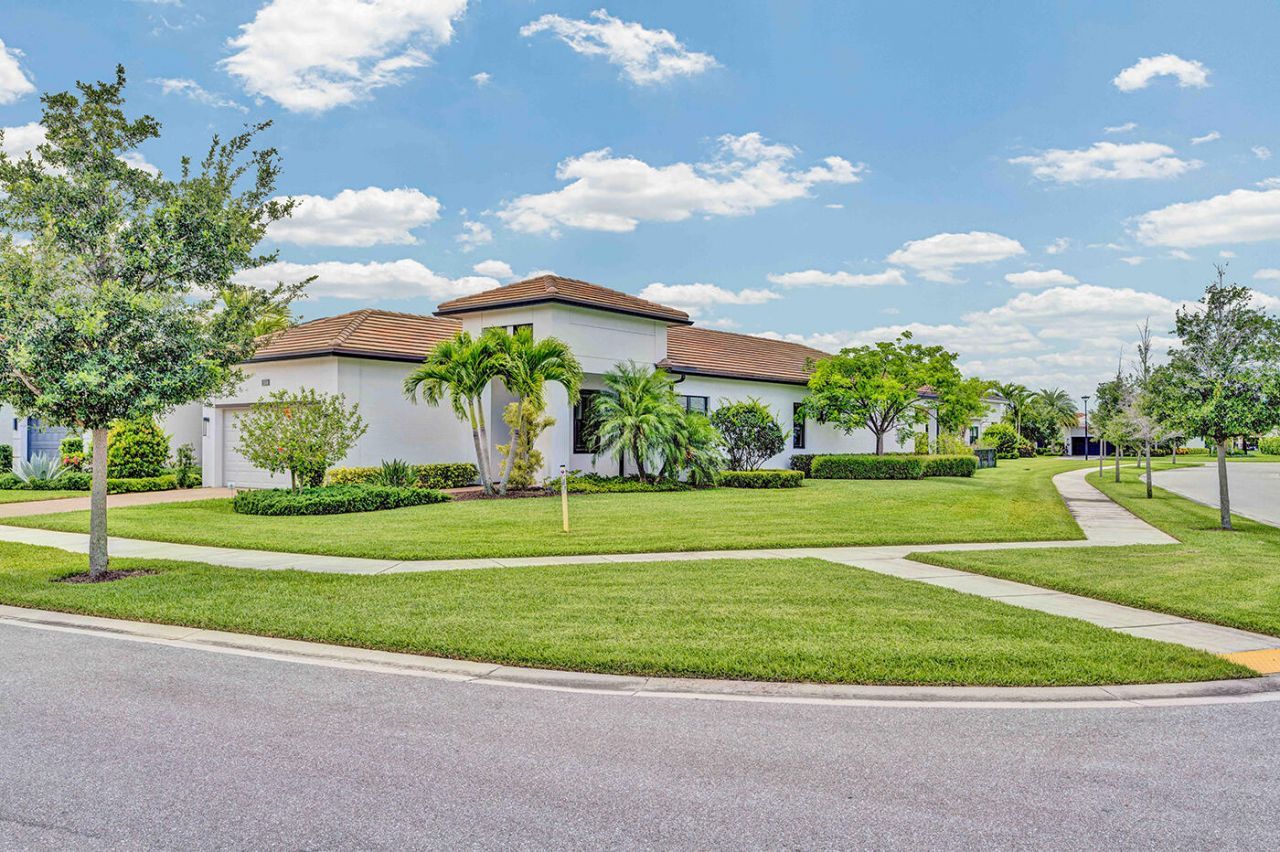 5501 Santa Rosa Lane, Westlake, FL 33470 Photo
