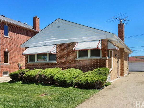 4805 N Nottingham Avenue , Chicago, IL 60656