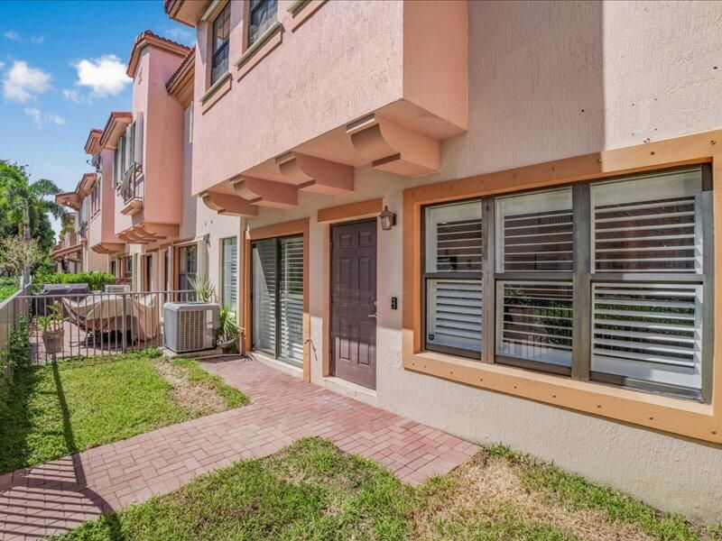 4712 Grand Cypress Circle N, Coconut Creek, FL 33073 Photo
