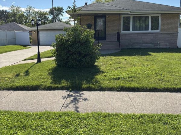 8108 Madison Avenue , Munster, IN 46321