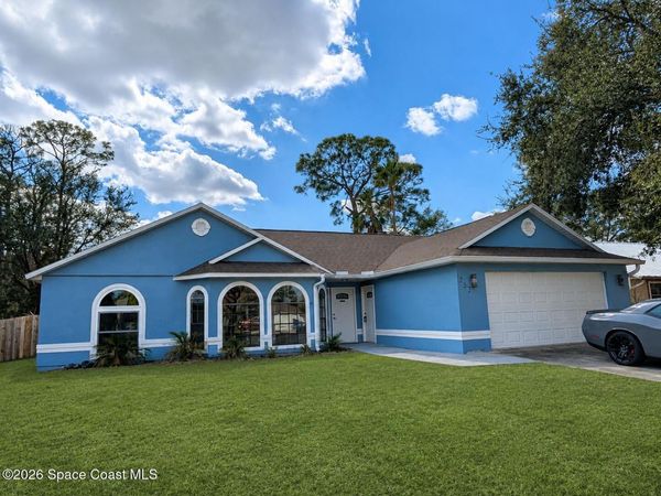 252 Emerson Drive NW , Palm Bay, FL 32907