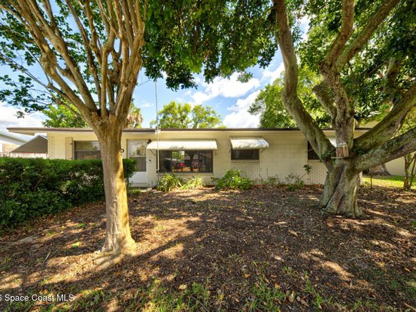 990 Hibiscus Street, Cocoa, FL 32927