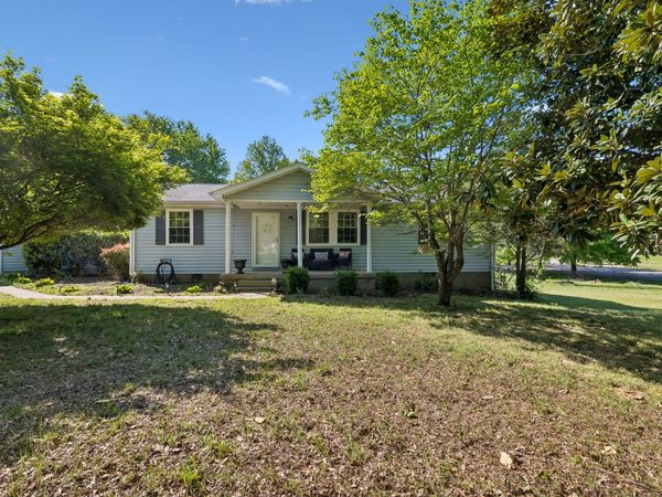 417 William Dr , Pleasant View, TN 37146