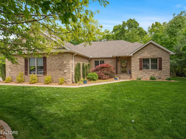 18 Cedar Ridge Circle , Crossville, TN 38558