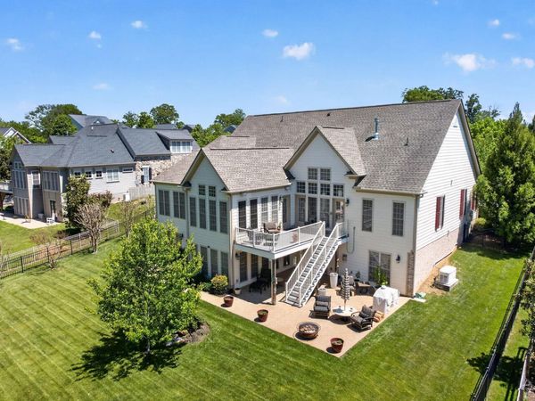 6586 WELBOURNE LN, Crozet, VA 22932