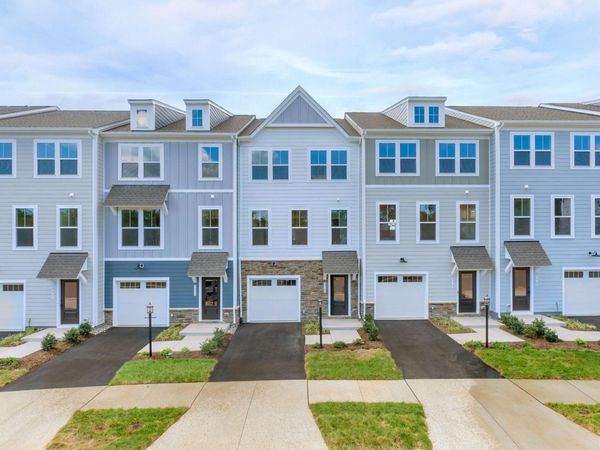 3008 RAMBLING BROOK LN, Crozet, VA 22932