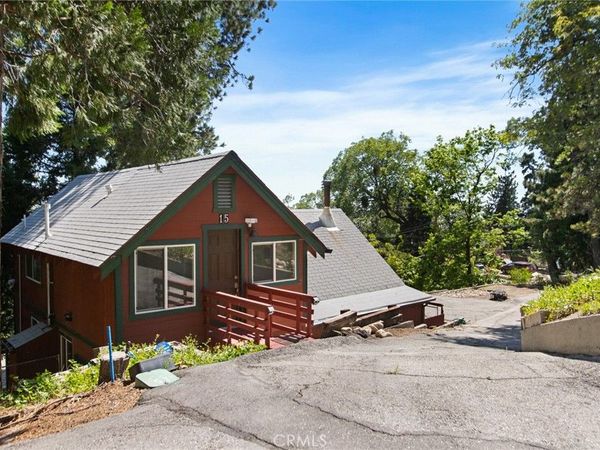 15 Ponderosa Pike, Running Springs, CA 92382