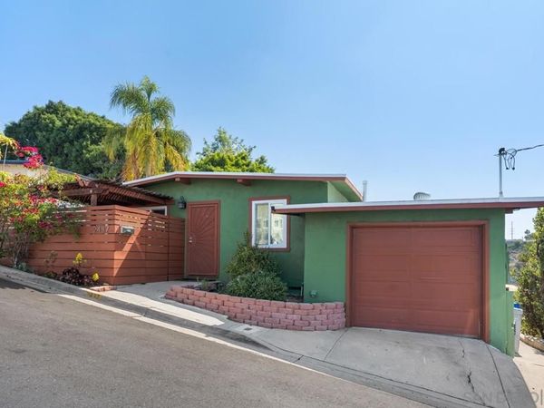 2437 Laurie, San Diego, CA 92105