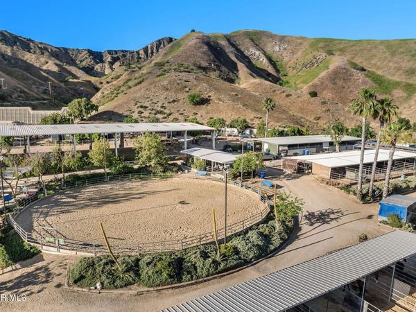 11270 Dominica Avenue, Lakeview Terrace, CA 91342