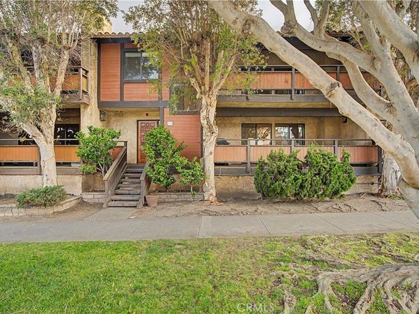 214 Topaz Street, Redondo Beach, CA 90277