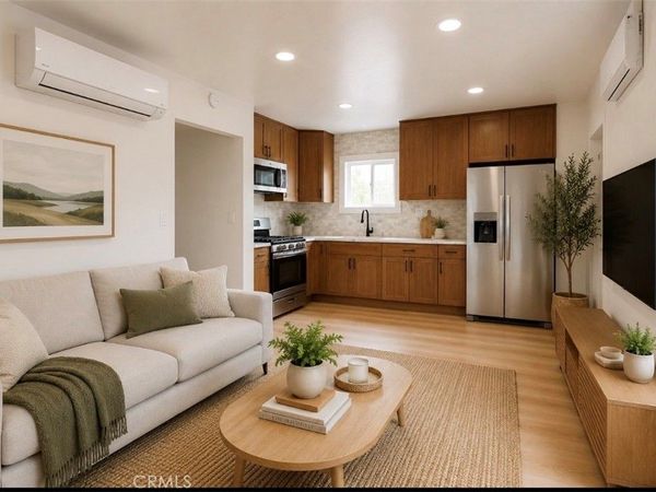 784 E Walton Street, Unit A, Signal Hill, CA 90755