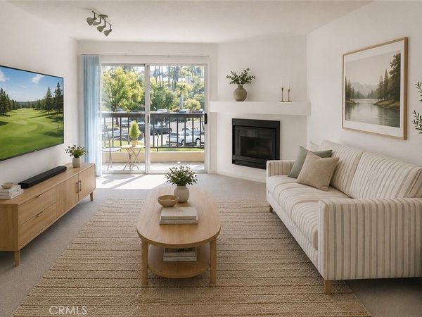 21500 Burbank, Unit 222, Woodland Hills, CA 91367