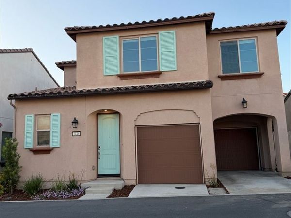 1446 E Laurelwood, San Bernardino, CA 92408