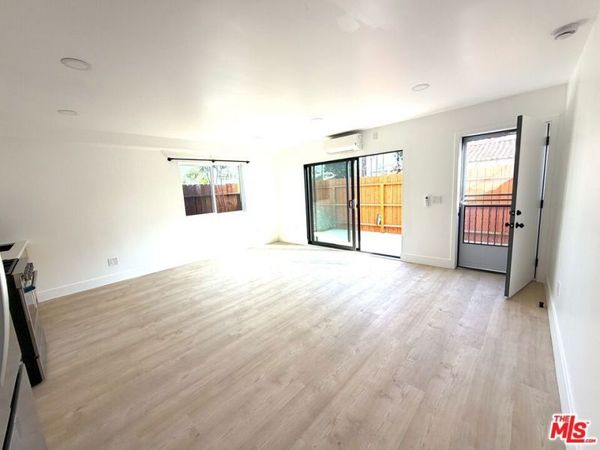 2106 Pisani Place, Unit 1, Venice, CA 90291