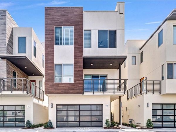 28 Ebb Tide, Newport Beach, CA 92663