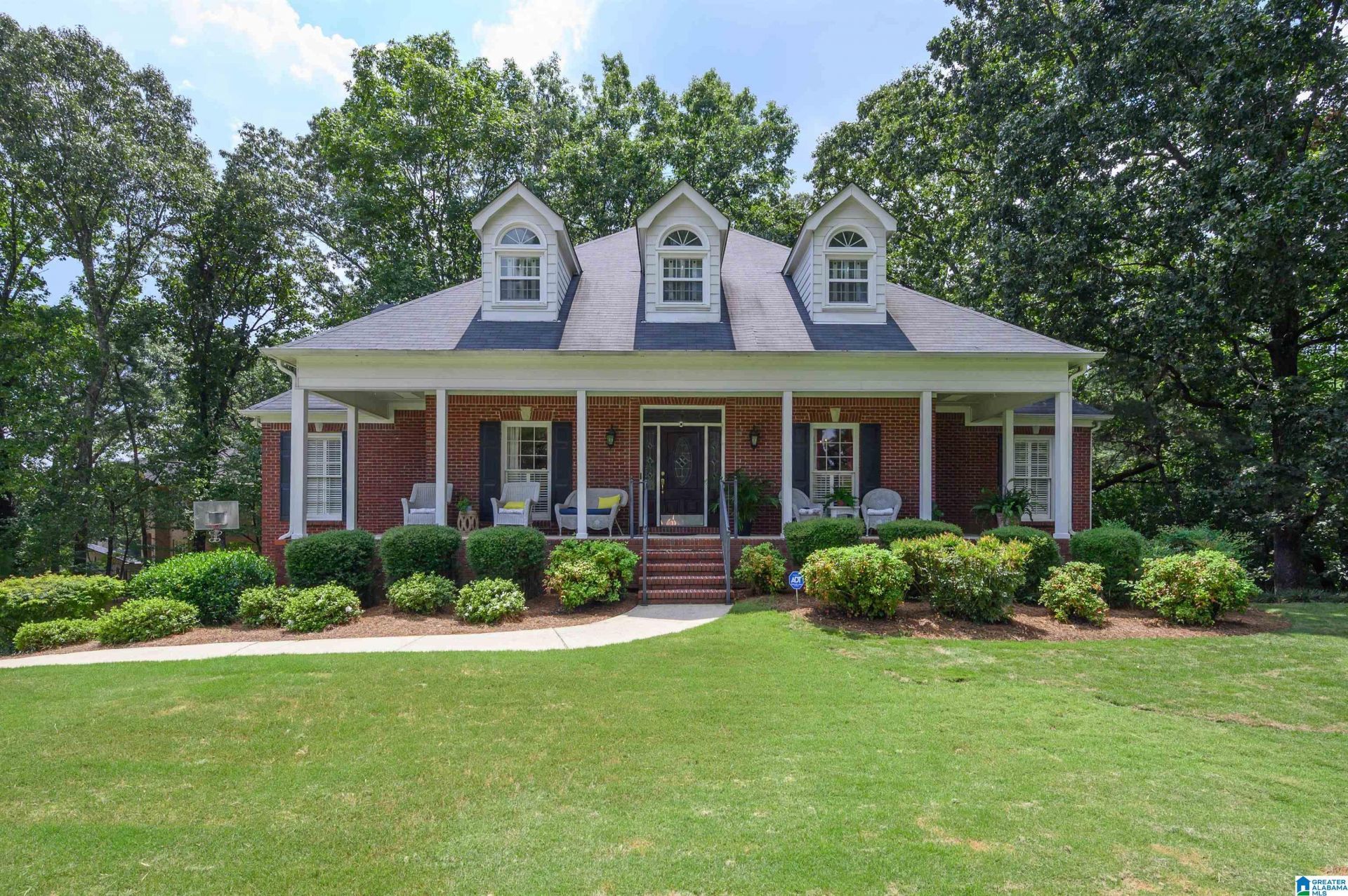 5032 Longleaf Lane, Birmingham, AL 35242 Main Photo