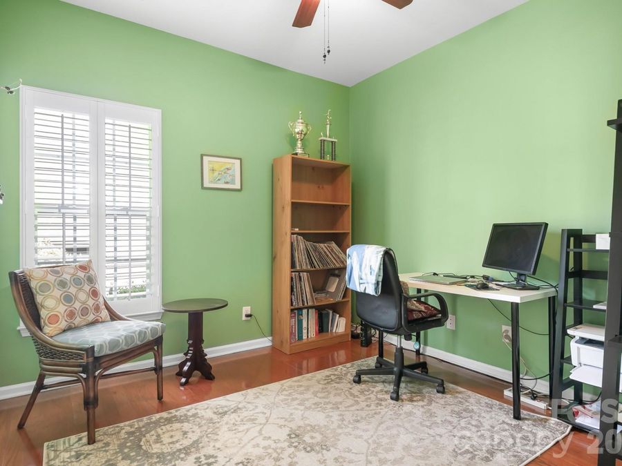 Property Image 25