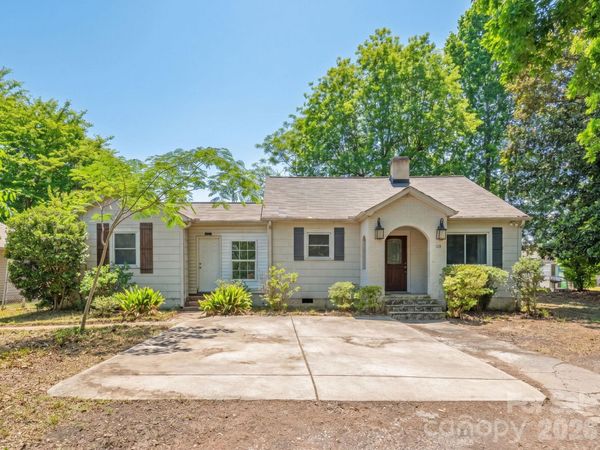 2120 Amesbury Avenue, Charlotte, NC 28205