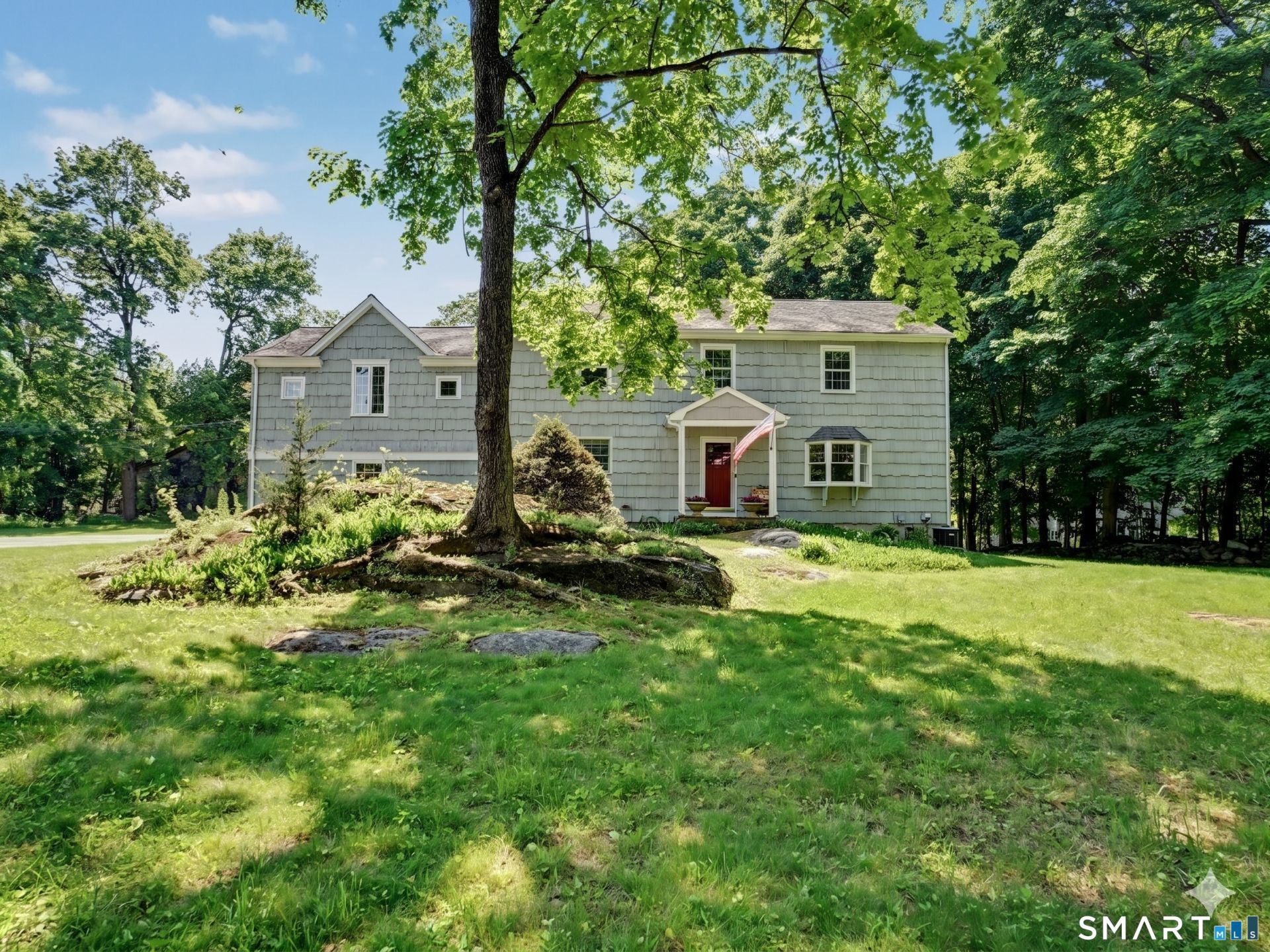 161 Old Kings South, Darien, CT 06820 Main Photo