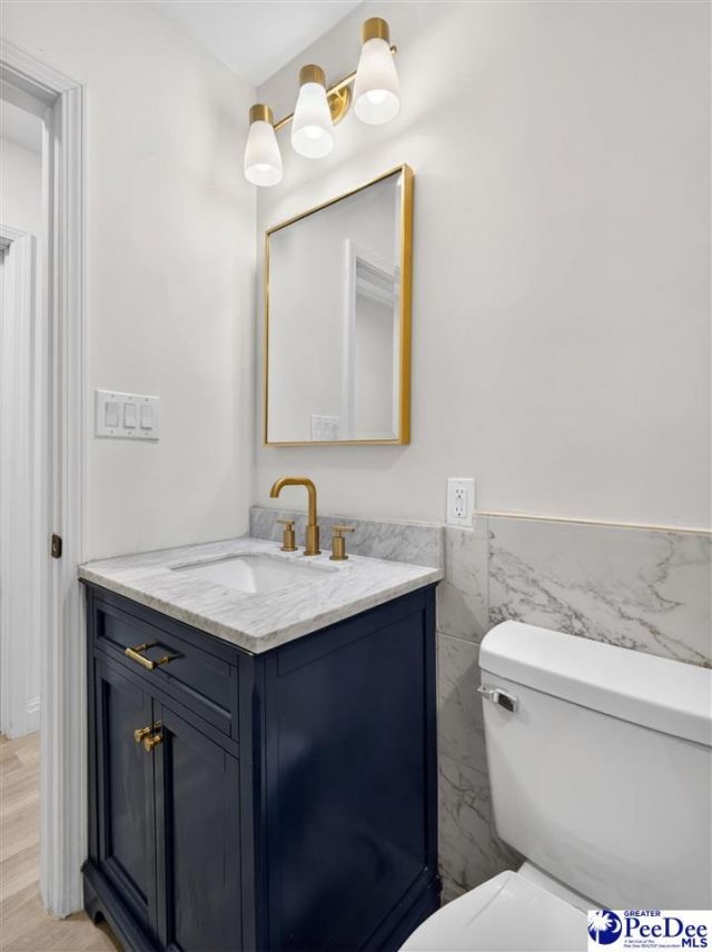 108 Fripp Lane Photo 38