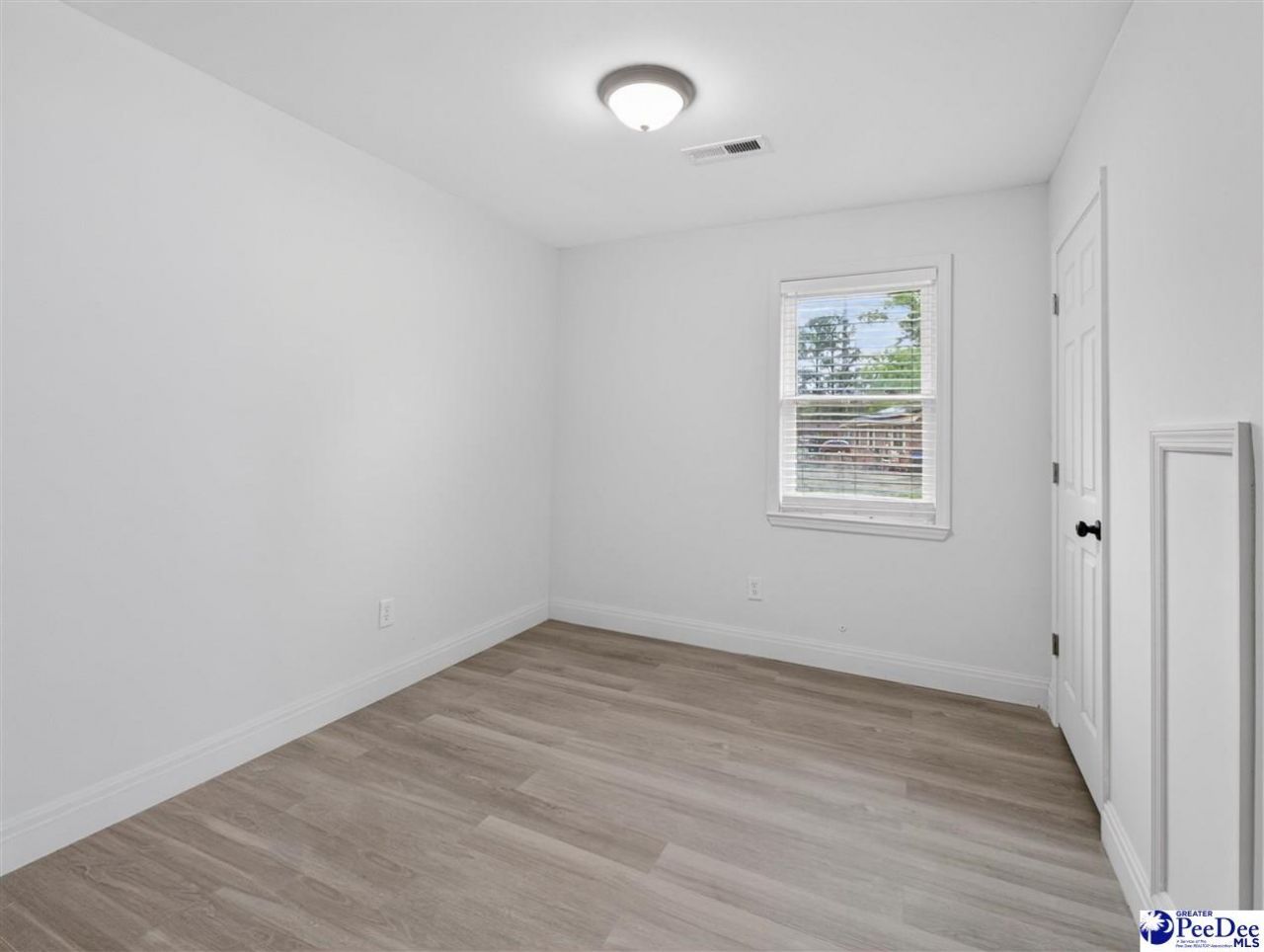 108 Fripp Lane Photo 40