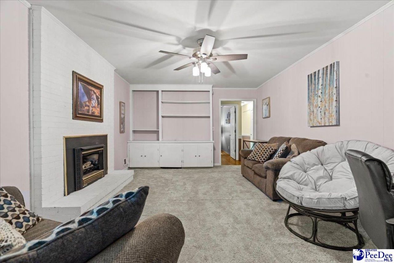 302 Wakefield Drive Photo 16